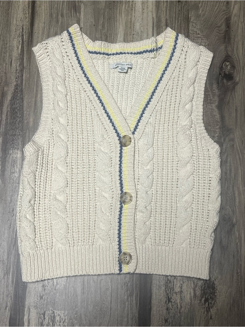 American Eagle Cream Cable Knit Sweater Vest Tipped Trim Size M